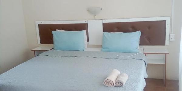 Amafana Guest House Mount Frere エクステリア 写真
